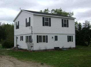 8165 E Apple Ave, Ravenna, MI 49451