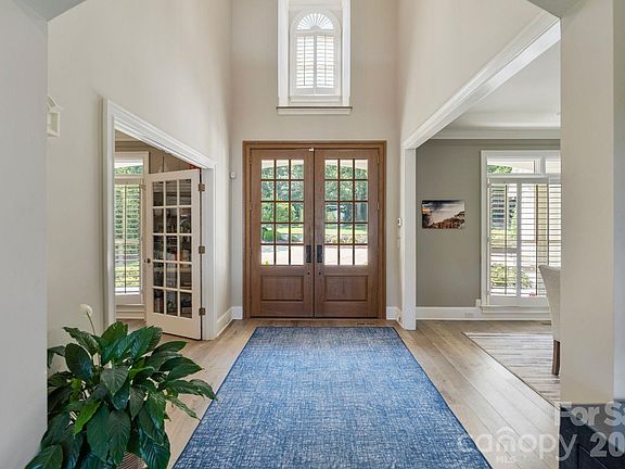 5th image of 19300 Mary Ardrey Cir