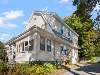 117 Smith St, Cranston, RI, 02905