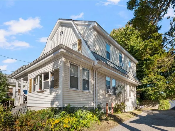 117 Smith St, Cranston, RI 02905