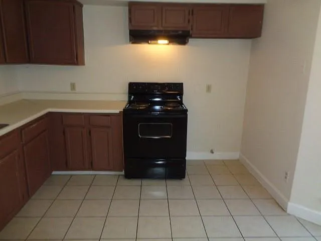 4358 Queens Retreat Dr — Photo 4