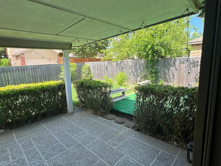 1109 Baxter Dr — Photo 12
