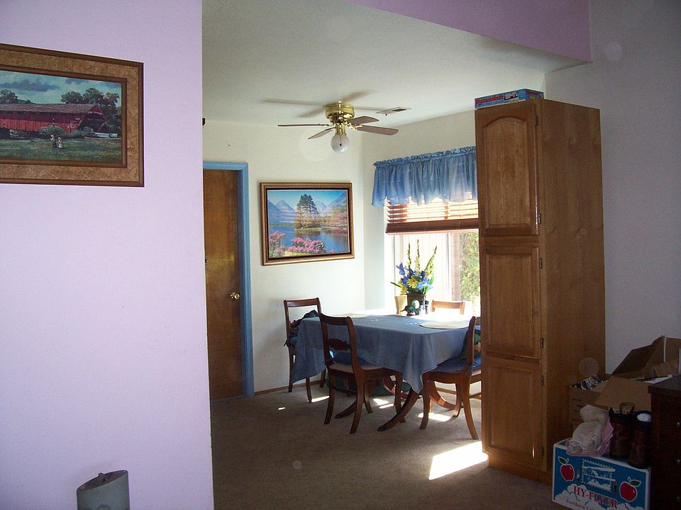 2nd image of 1435 Lowe Ln