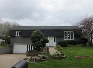 542 Wendt Ave, Dundee, IL 60118