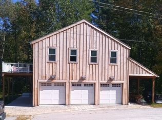 57 River Rd #B, Henniker, NH 03242