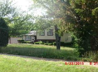 1206 Meredith Dr, Cincinnati, OH 45231