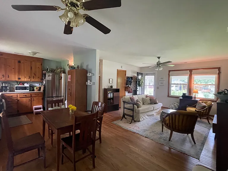 1731 Wasp St — Photo 6