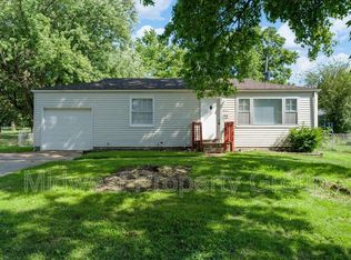662 Gleason Dr, Saint Louis, MO 63137