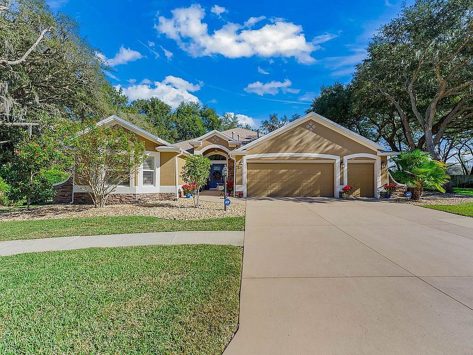1st image of 1201 Oak Hammock Ln