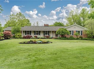 31449 Pinetree Rd, Pepper Pike, OH 44124