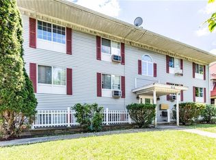 210 Lexington Ave APT 1, Providence, RI 02907