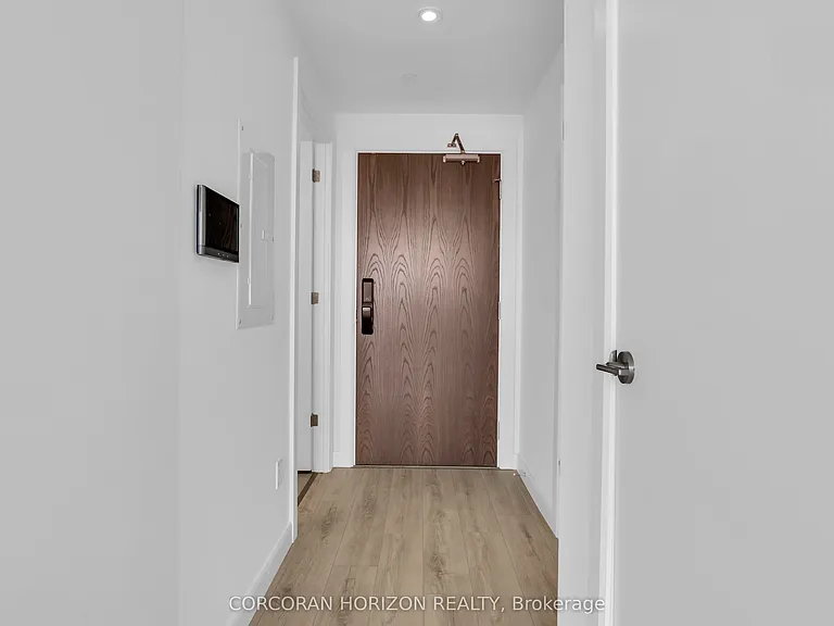 741 King St W #1711 — Photo 9