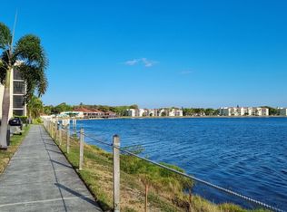 105 Lake Emerald Dr APT 416, Oakland Park, FL 33309