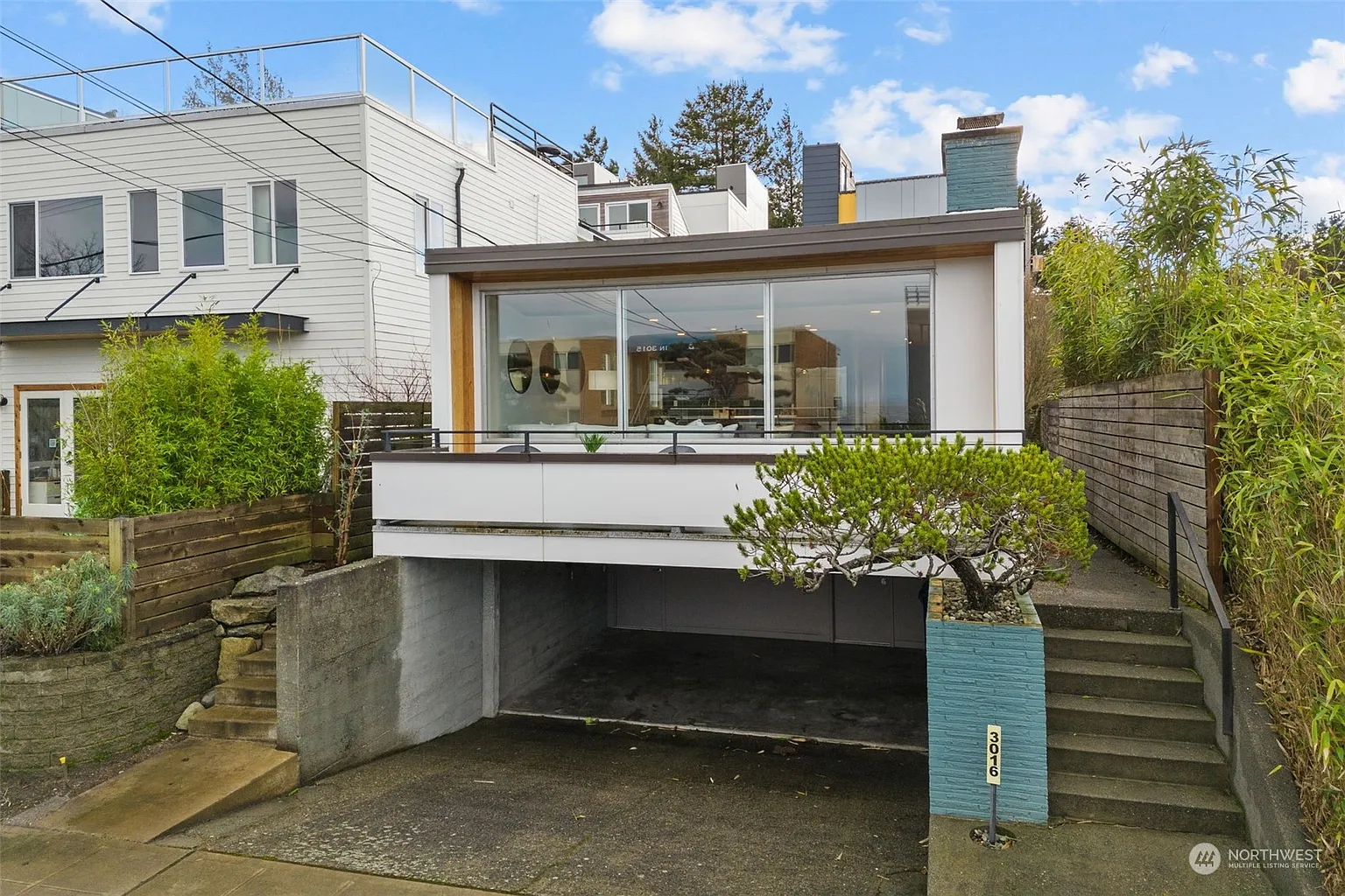 3016 Alki Avenue SW photo 1