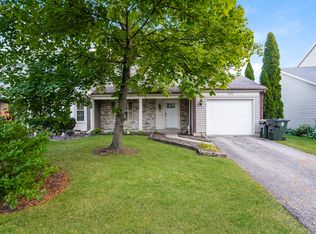 130 Bedford Rd, Mundelein, IL 60060