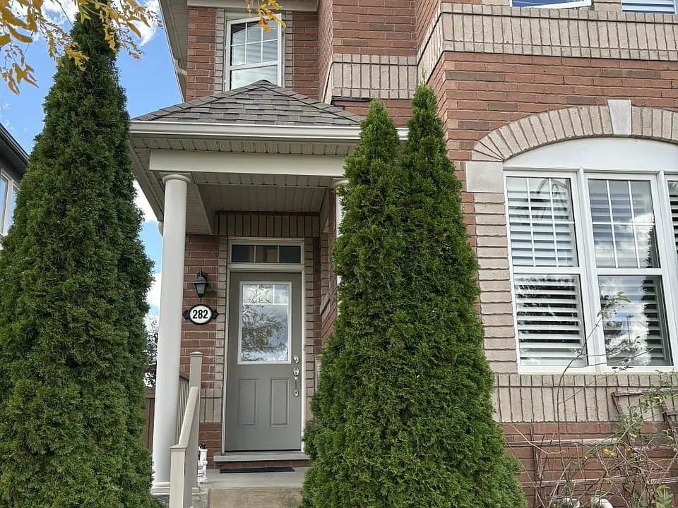 282 Cornell Centre Blvd #BASEMENT
