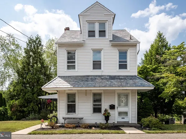 535 State St, Pottstown, PA 19464