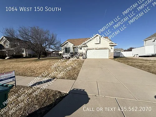 1064 W 150 S Photo 1