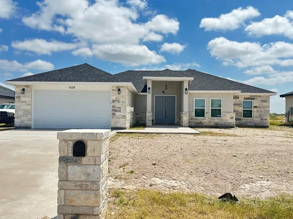 609 Enchanted Way, Del Rio, TX 78840