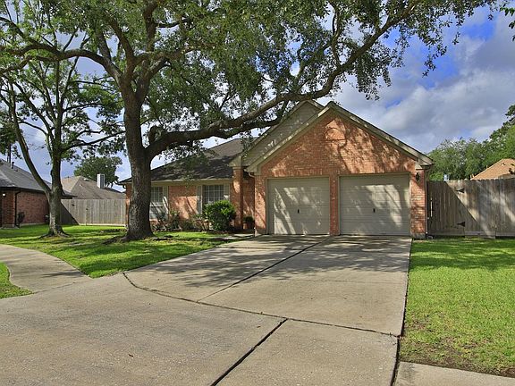2nd image of 19611 Plymouth Ridge Ln