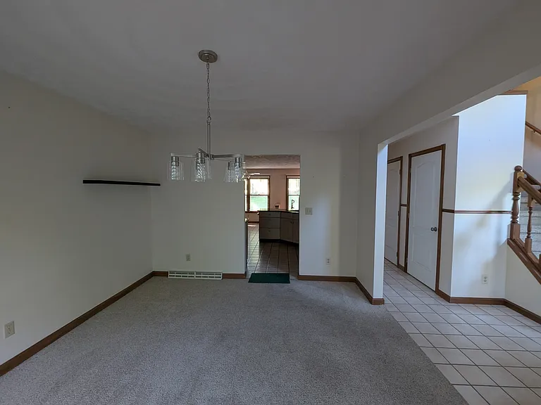 2633 Bay Rd — Photo 6