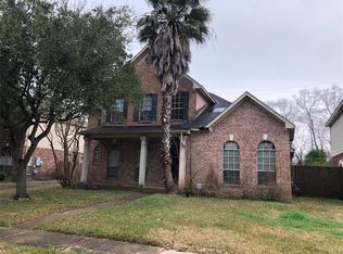 9523 Moorcroft Ct, Sugar Land, TX 77498