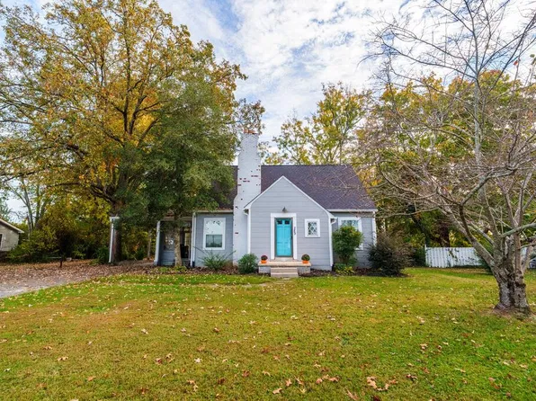 289 E Jere Whitson Rd, Cookeville, TN 38501