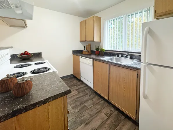 7645 Weatherstone Ln NE, Bremerton, WA