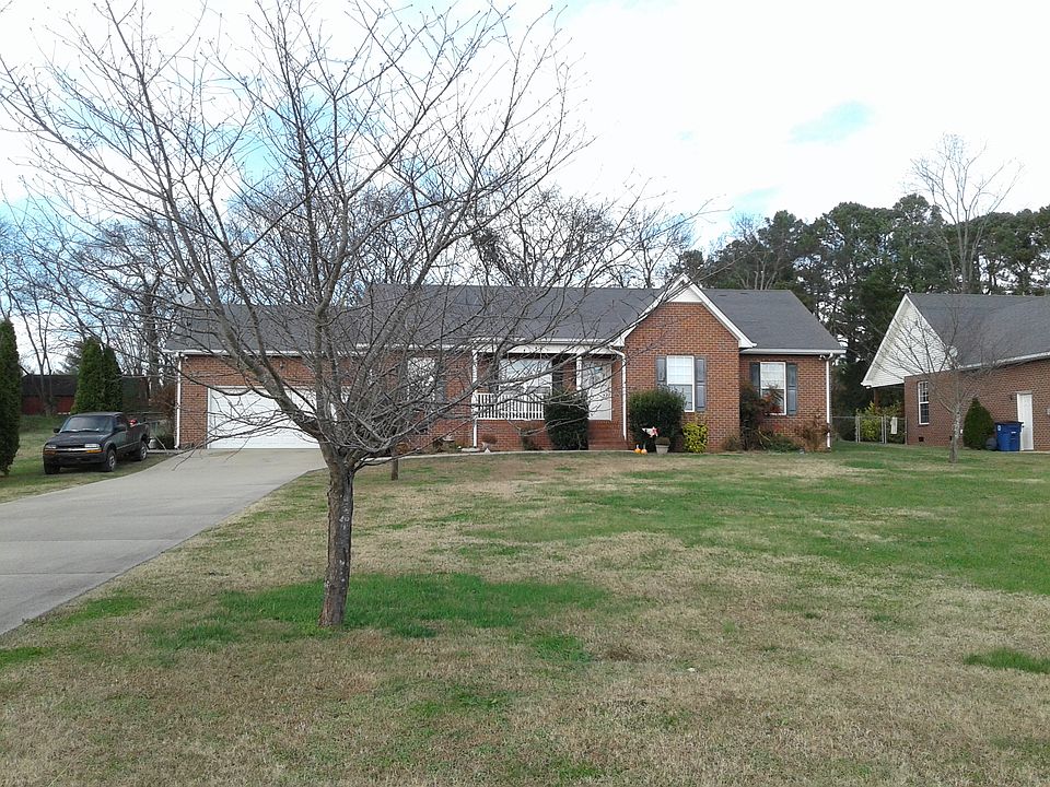 1st image of 116 Brooklyn Cir