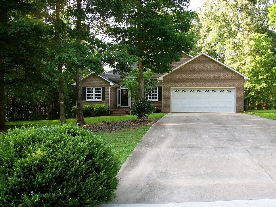 149 Willow Creek Drive