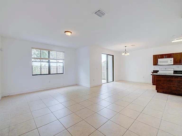 22447 SW 102nd Ave — Photo 30