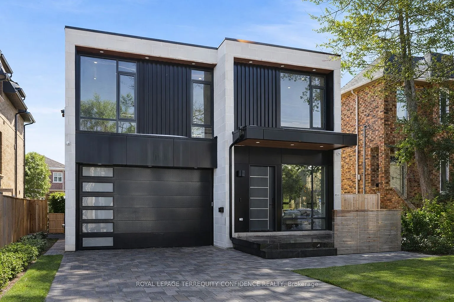 299 Hounslow Ave photo 1