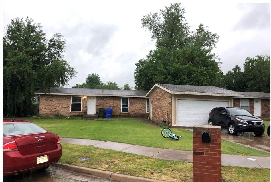 1st image of 2312 Memphis Dr