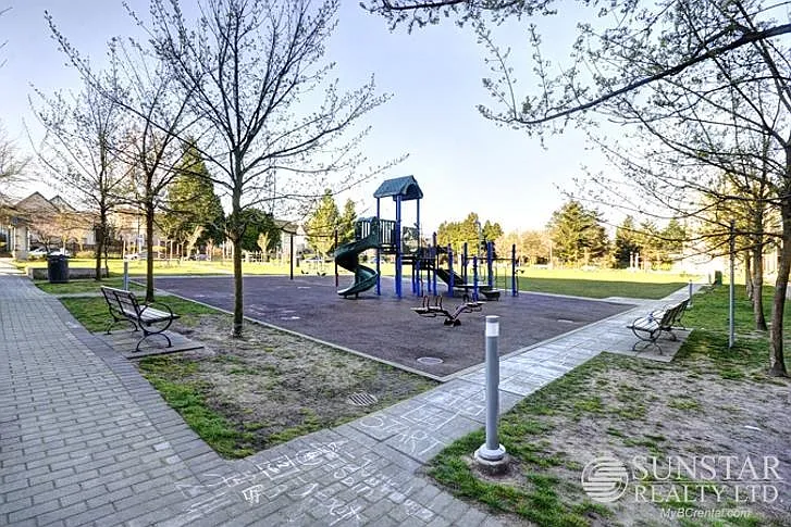 2851 Heather St #209 — Photo 3