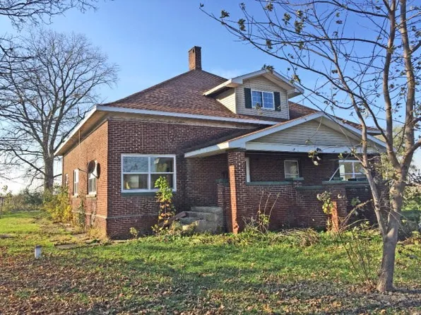 13611 N West Ave, Perrysville, IN 47974