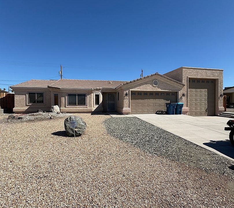 1st image of 410 Acoma Blvd N