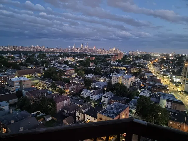 770 Anderson Ave — Photo 10
