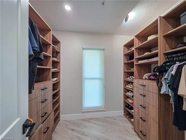 1495 Blue Point Ave #C — Photo 16