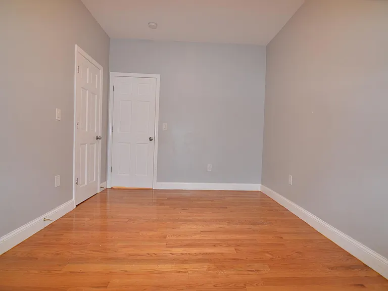 2 Antwerp St #1 — Photo 7