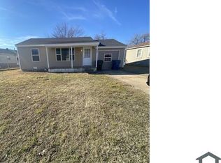 416 E Jarman Dr, Midwest City, OK 73110