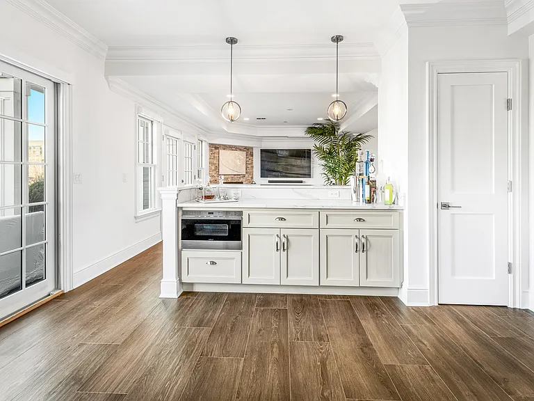 13 Village Green Dr — Photo 10