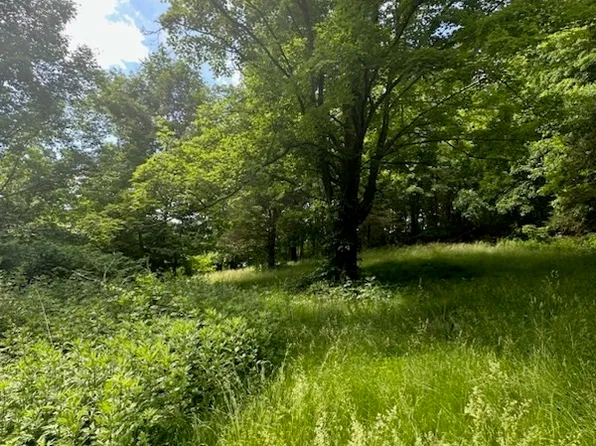 8 Minor Road, Wolcott, CT 06716