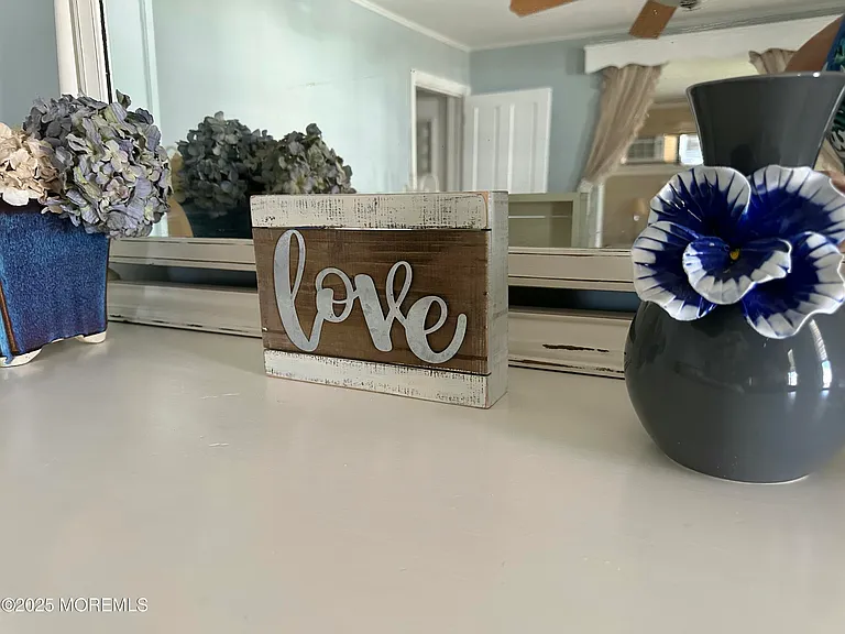 12 Surf Ave — Photo 25