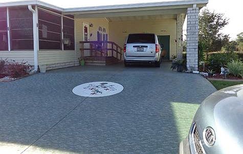 Beautiful driveway with double carport - Copy