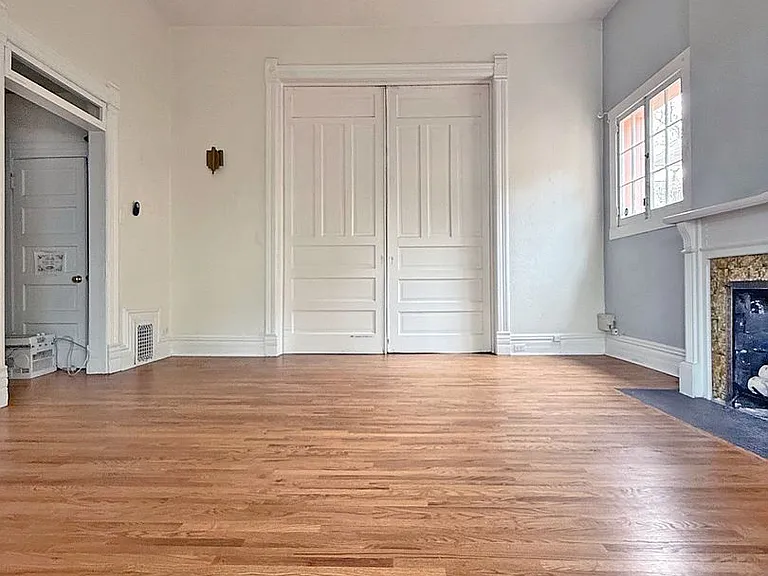 54 S Emerson St #1A — Photo 17