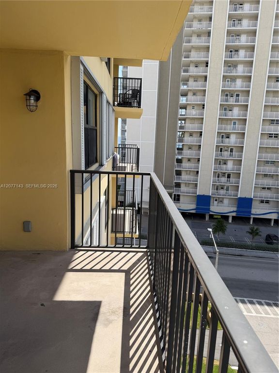 801 N Ocean Blvd APT 702, photo 8