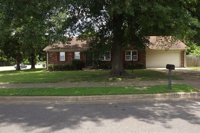 1st image of 3230 Fox Chase Dr
