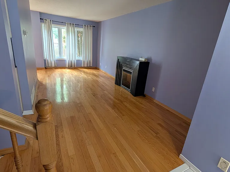 19 Mountshannon Dr — Photo 9
