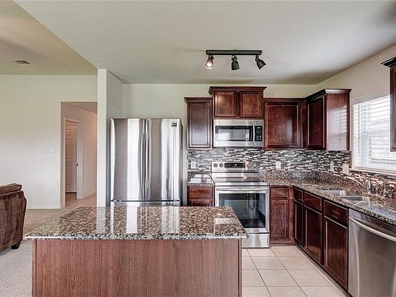 3rd image of 19416 Wt Gallaway St