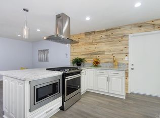 2407 Armstrong Rd, Jurupa Valley, CA 92509